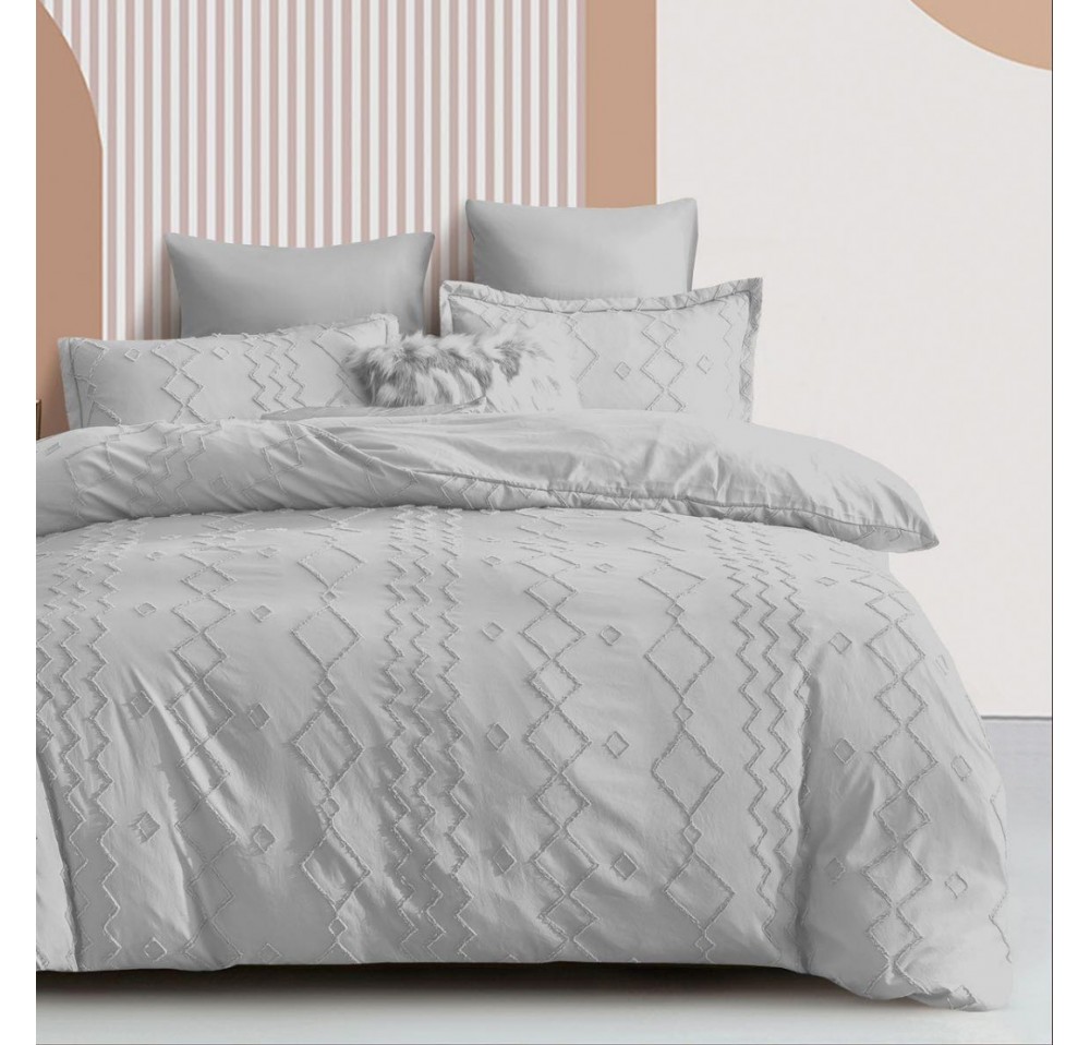 Lenjerie LUX BRODAT din bumbac 6 piese BR24