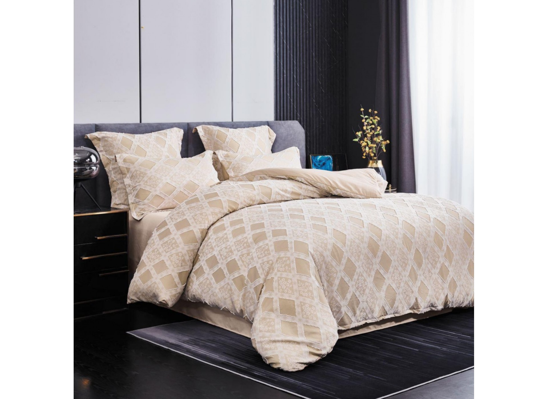 Lenjerie LUX BRODAT din bumbac 6 piese BR46
