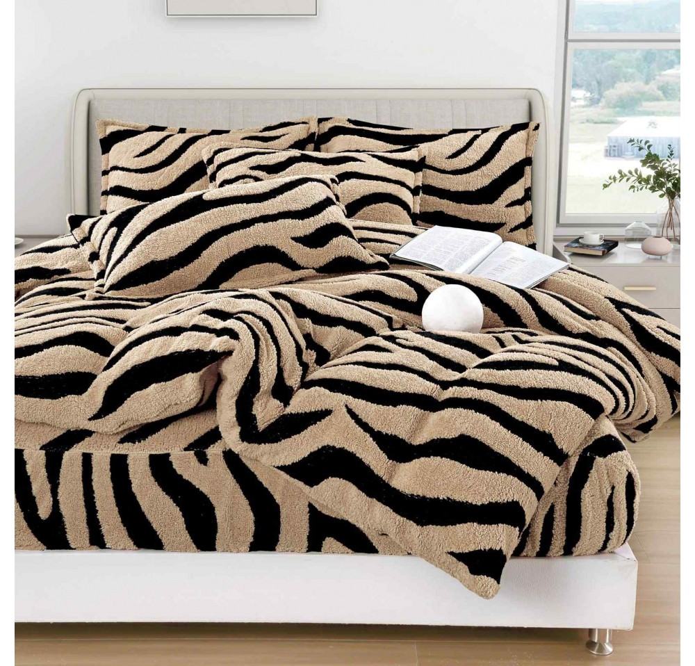 Lenjerie de pat pufoasa Cocolino,model zebra,4 piese - CZ005