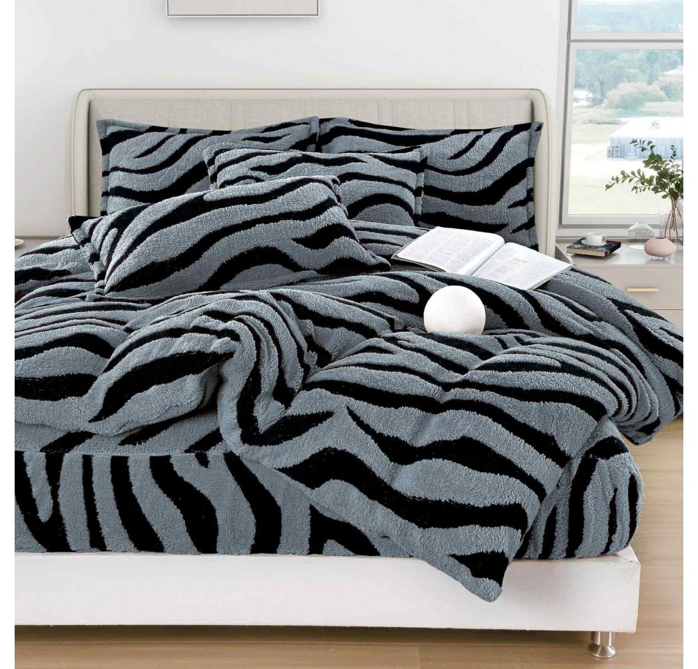 Lenjerie de pat pufoasa Cocolino,model zebra,4 piese - CZ008