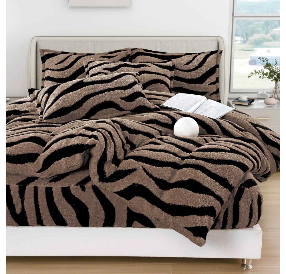 Lenjerie de pat pufoasa Cocolino,model zebra,4 piese - CZ011
