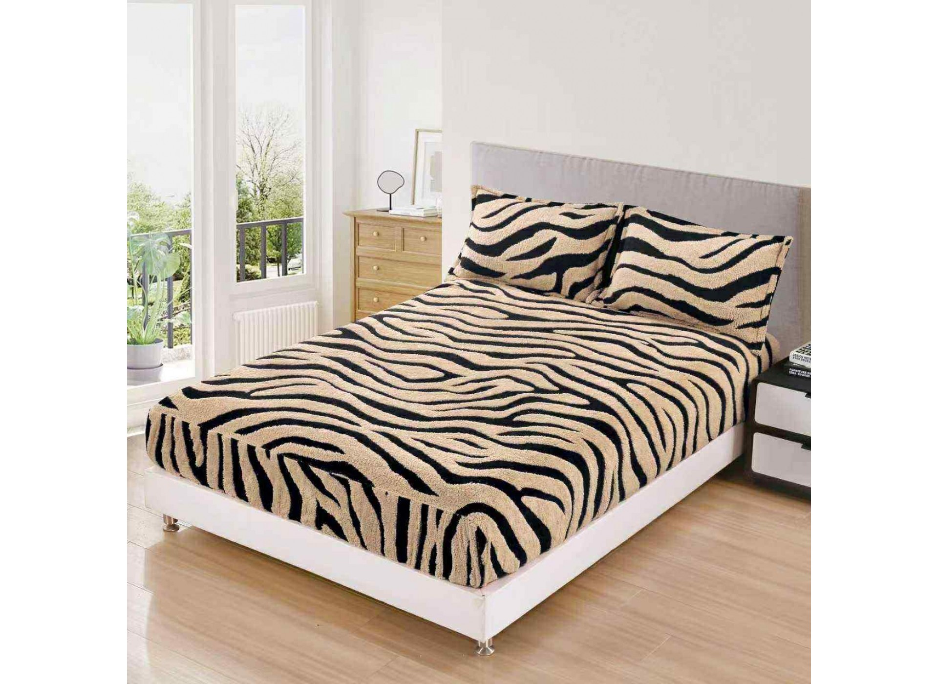 Husa de pat Cocolino cu ELASTIC model zebra + 2 Fete de perna  HCZ09