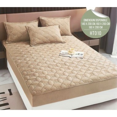 Husă de Pat din Catifea Tip Topper + 2 fețe de pernă incluse HT010
