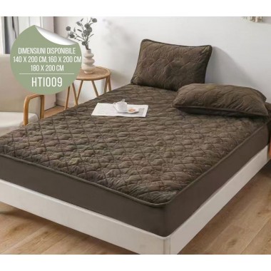 Husă de Pat din Catifea Tip Topper + 2 fețe de pernă incluse HTI009